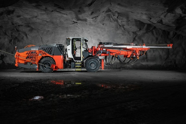 Read more about the article Sandvik Launches DD423i Next-generation Development Drill Rig