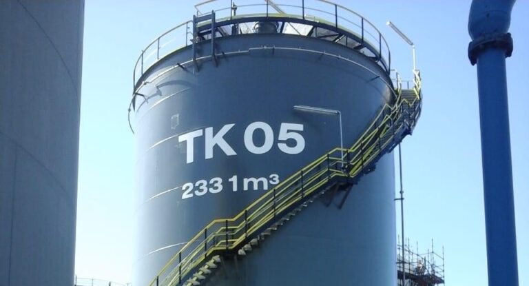 Read more about the article Aurex Delivers a Major Base Oil Storage Tank Replacement Project