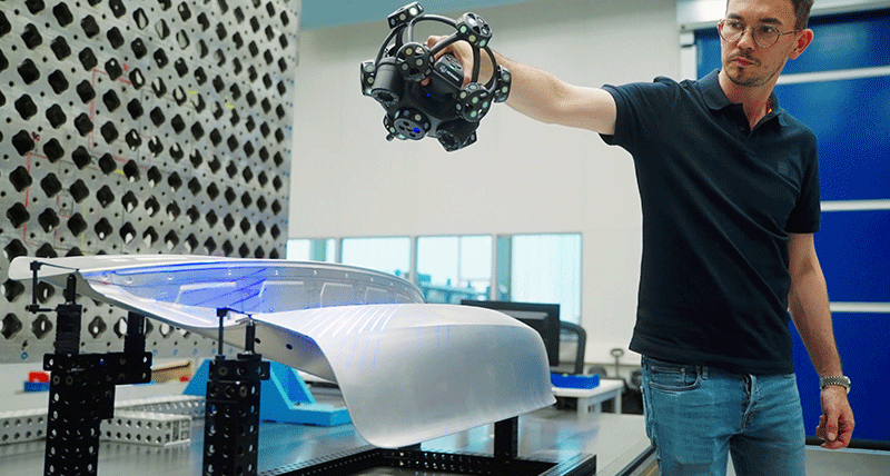 You are currently viewing Hexagon Introduces Wireless Optical 3D Scanner for Industrial Inspection